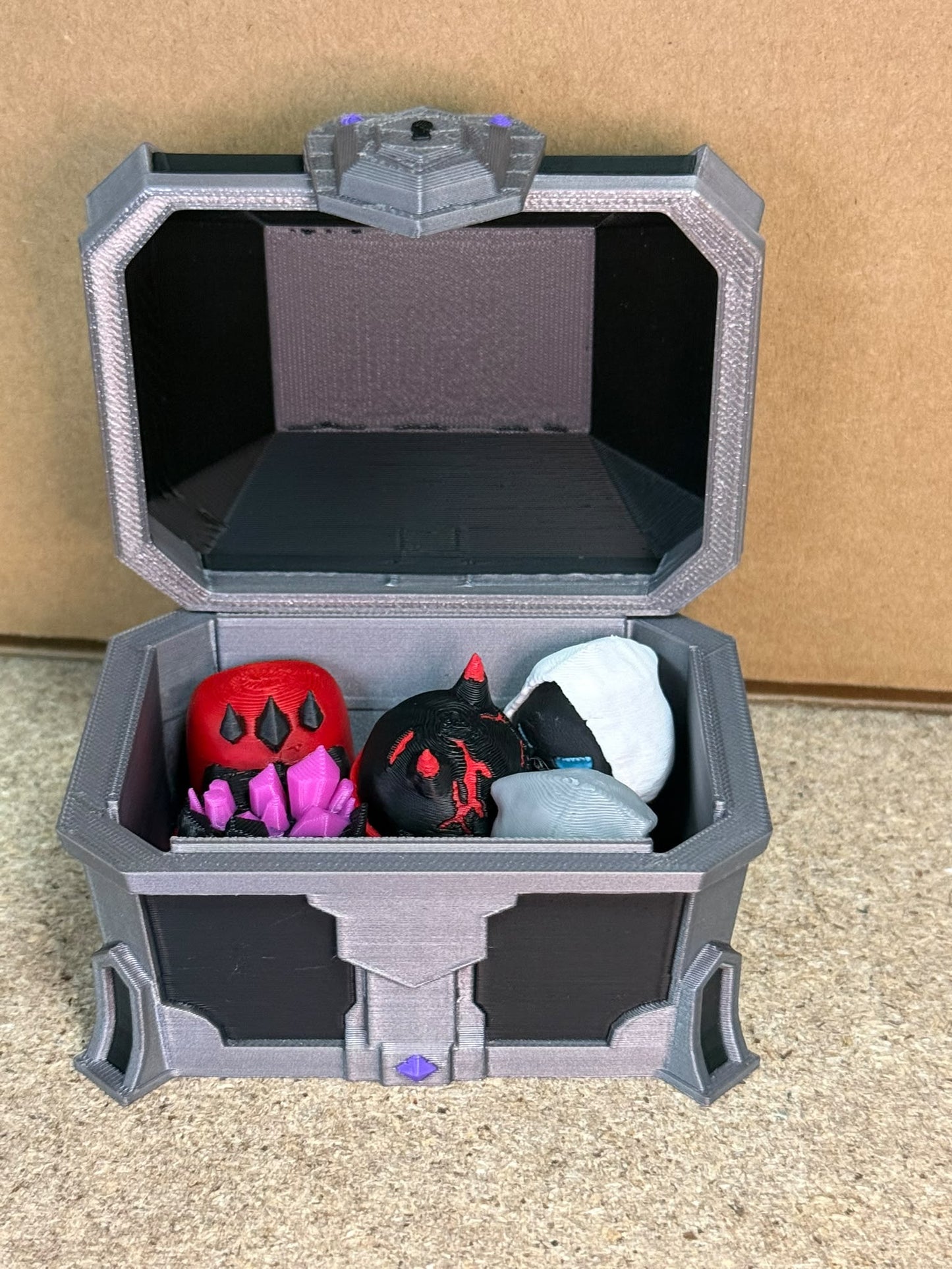 Cofre del Tesoro de Espiritus | Caja de Espiritus Impresa en 3D para Mini Figuras y Accesorios - CreaLuDe3D