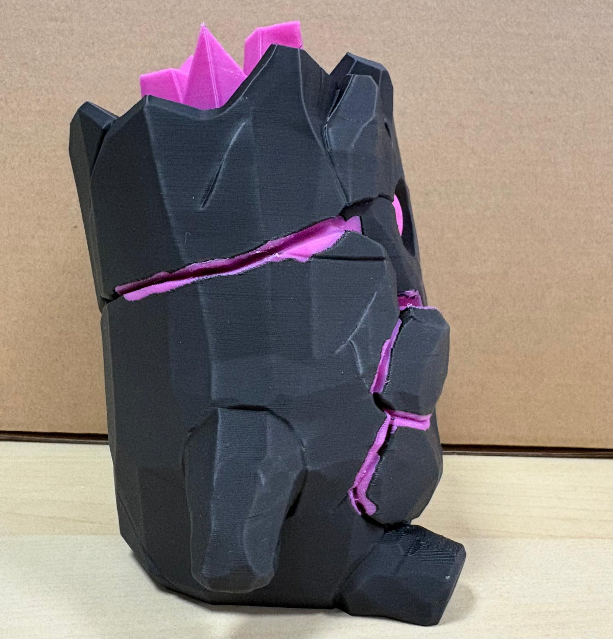 Espíritu Gigante del Punto Cero 16 cm | Figura 3D Inspirada en Fortnite | Decoración Gamer - CreaLuDe3D
