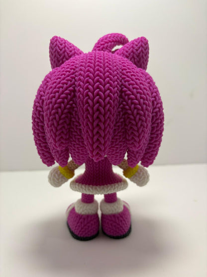 Figura Amy Rose Sonic Impresa en 3D Estilo Crochet - CreaLuDe3D