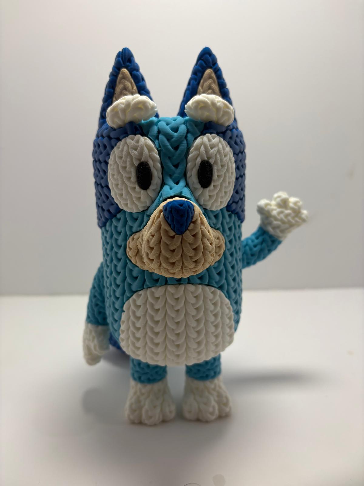 Figura Bluey Impresa en 3D Estilo Crochet - CreaLuDe3D
