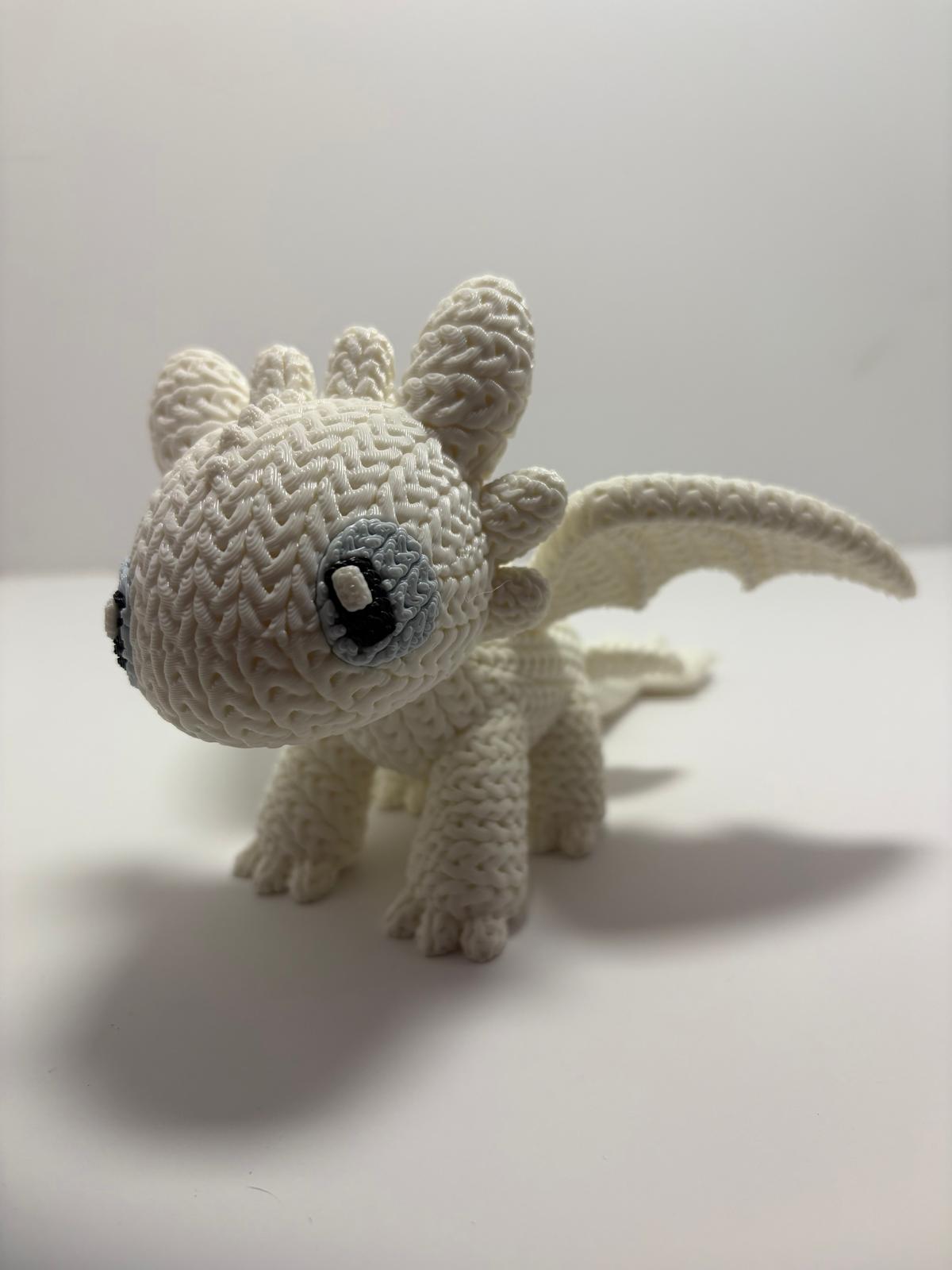Figura Furia Luminosa Impresa en 3D Estilo Crochet - CreaLuDe3D