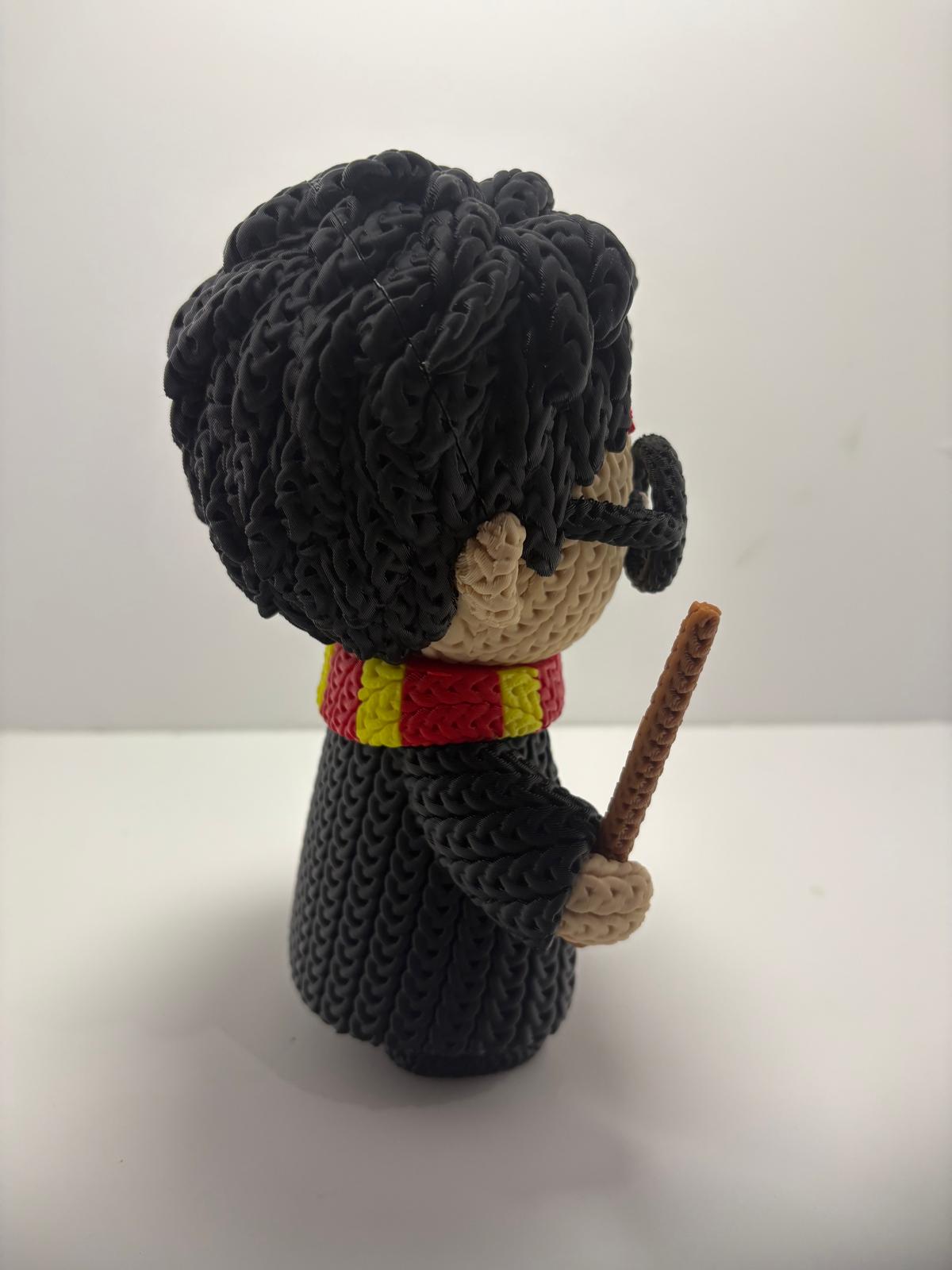Figura Harry Potter Impresa en 3D Estilo Crochet - CreaLuDe3D