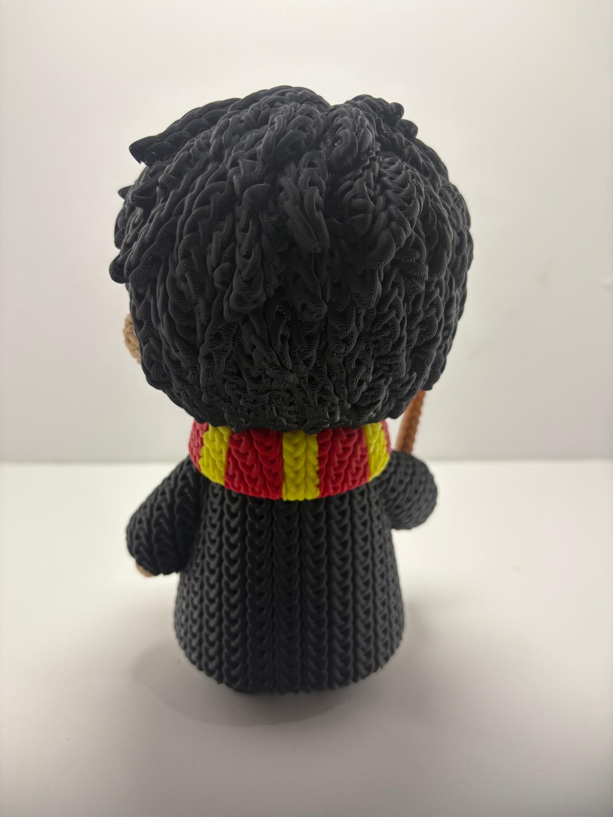 Figura Harry Potter Impresa en 3D Estilo Crochet - CreaLuDe3D