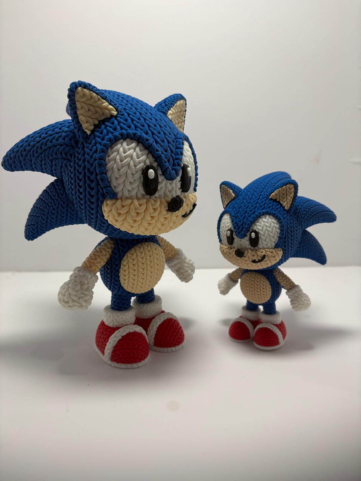 Figura Sonic Impresa en 3D Estilo Crochet - CreaLuDe3D