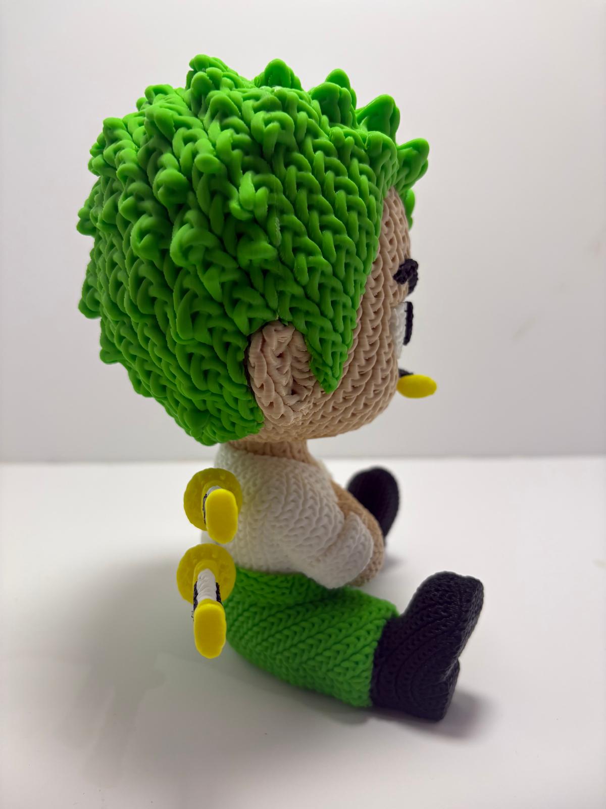 Figura Zoro One Piece Impresa en 3D Estilo Crochet - CreaLuDe3D