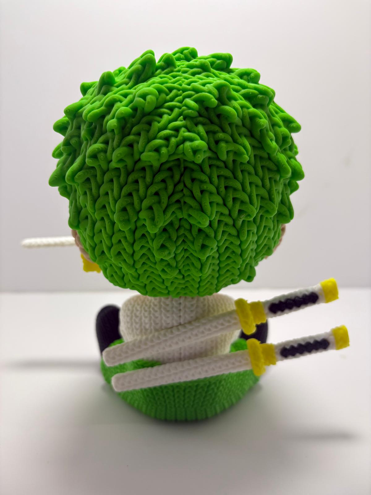 Figura Zoro One Piece Impresa en 3D Estilo Crochet - CreaLuDe3D