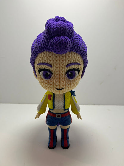 Rumi Huntrix – Figura Coleccionable Impresa en 3D Estilo Crochet (Knitted Look) - CreaLuDe3D